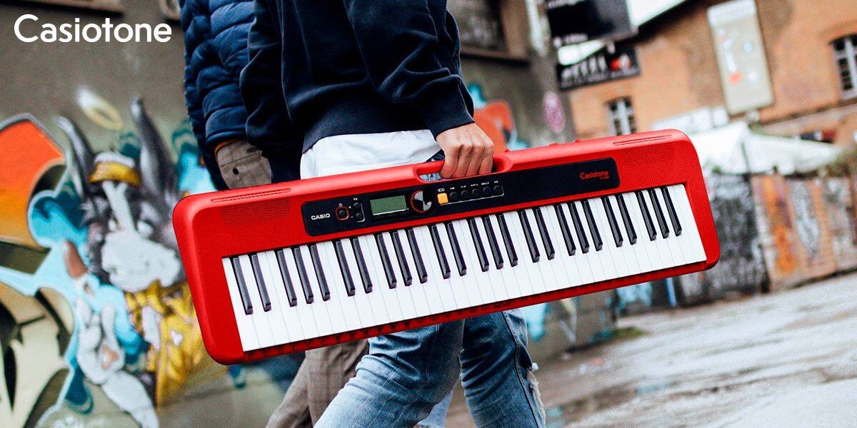 Piano Casio CT-S200 RDCO Teclado Organeta Rojo 61Teclas