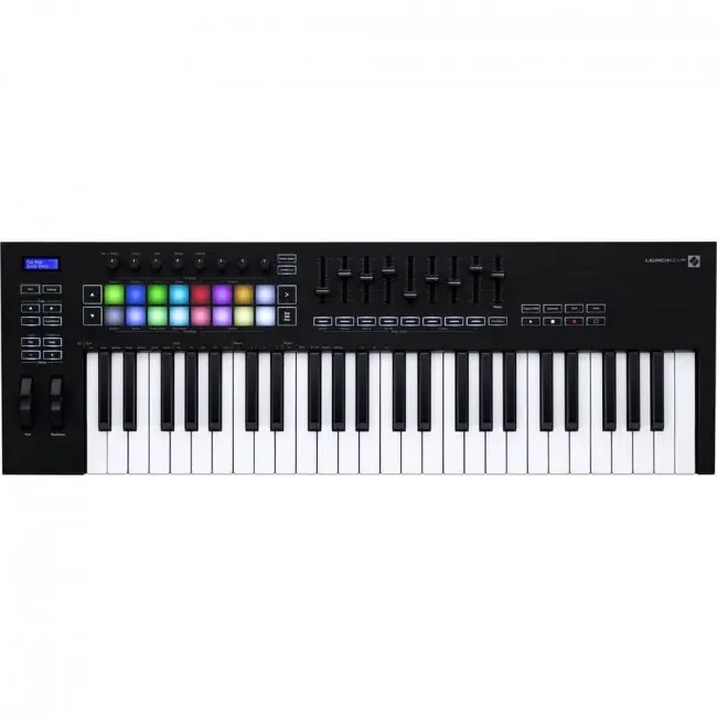 Controlador Novation Launchkey 49 Mk3 sensible 16 Pads