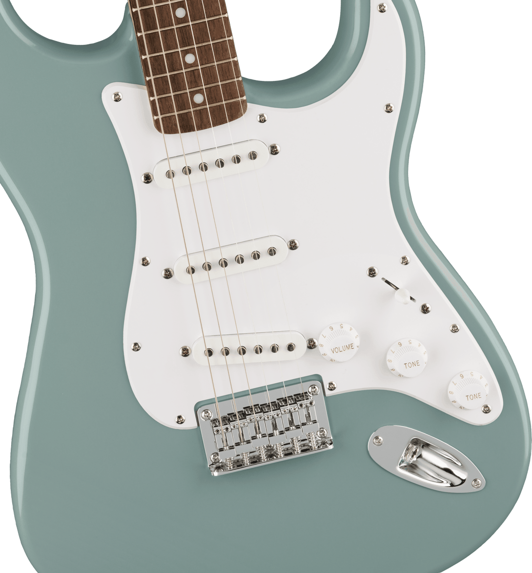 Guitarra Fender SQ BULLET ST HT LR Electrica 371001548